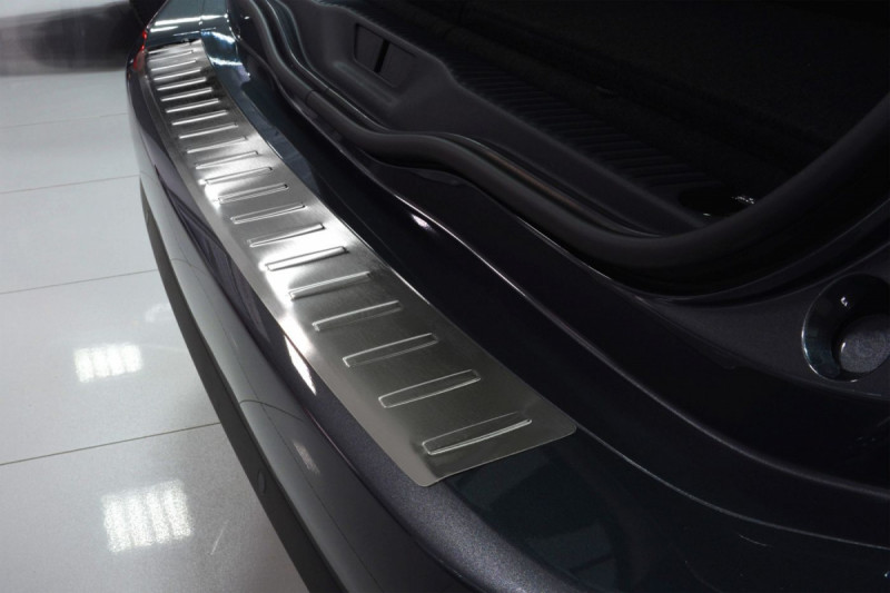 Ochranná lišta hrany kufru Citroen C4 Grand Picasso 2013- (matné) Avisa