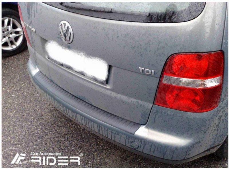 Ochranná lišta hrany kufru VW Touran 2003-2010 Rider