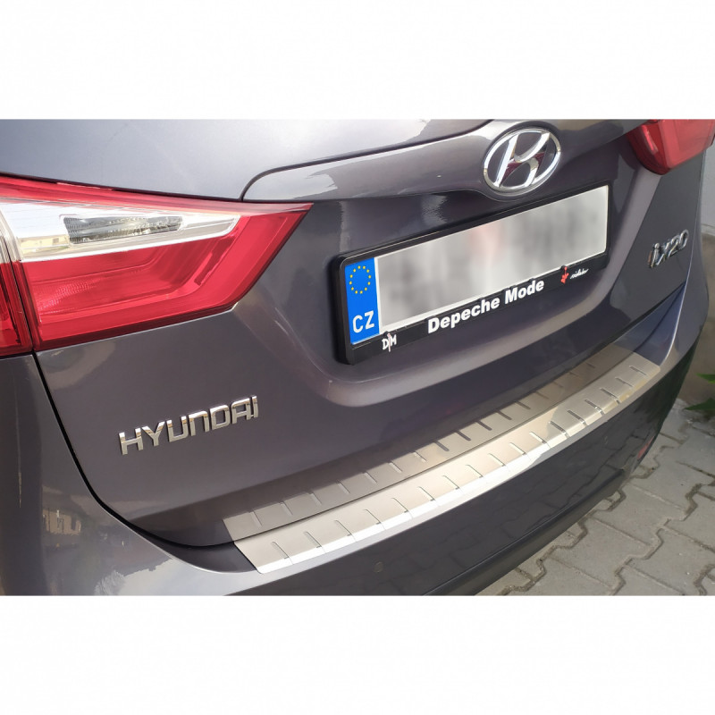 Ochranná lišta hrany kufru Hyundai ix20 2010-2019 Alufrost