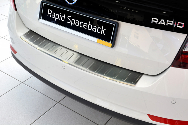 Ochranná lišta hrany kufru Škoda Rapid 2012-2019 (spaceback