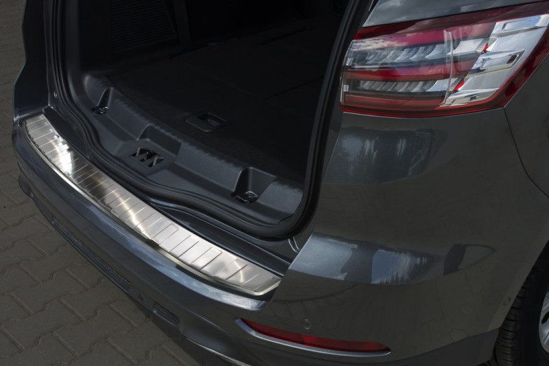 Ochranná lišta hrany kufru Ford S-Max 2015- (matná) Avisa
