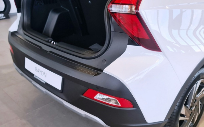 Ochranná lišta hrany kufru Hyundai Bayon 2021- Rider