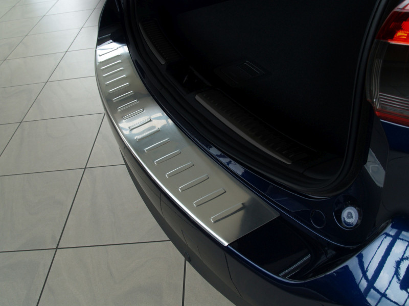 Ochranná lišta hrany kufru Mazda 6 2012-2024 (combi